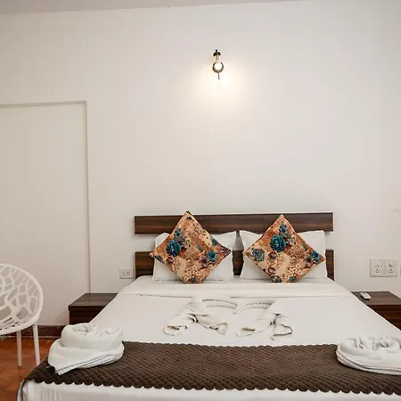 Ronne'S Candy Floss Blue Lagoon Villa-3